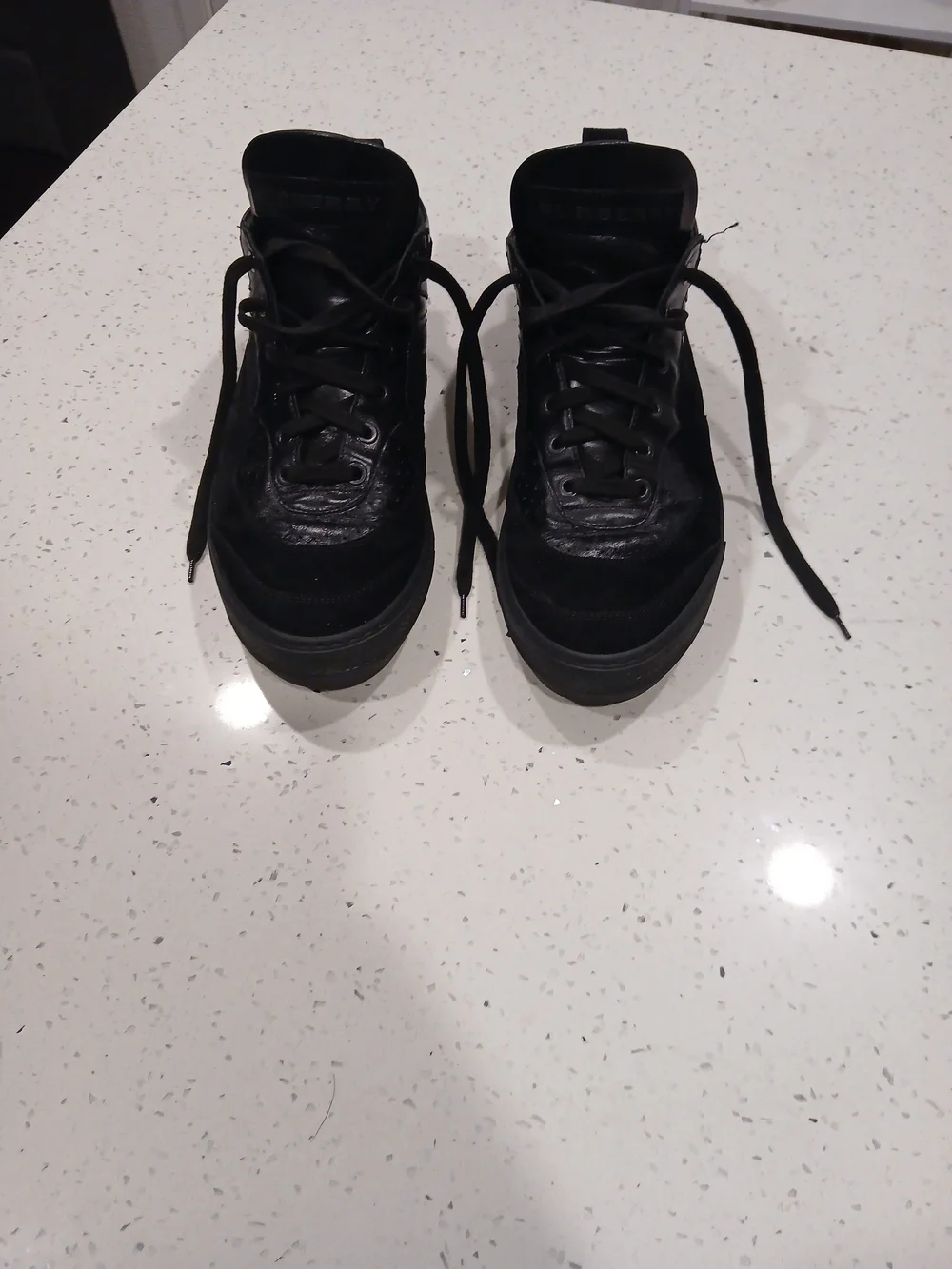 Men Burberry Black Sneakers Sz 44 Leather